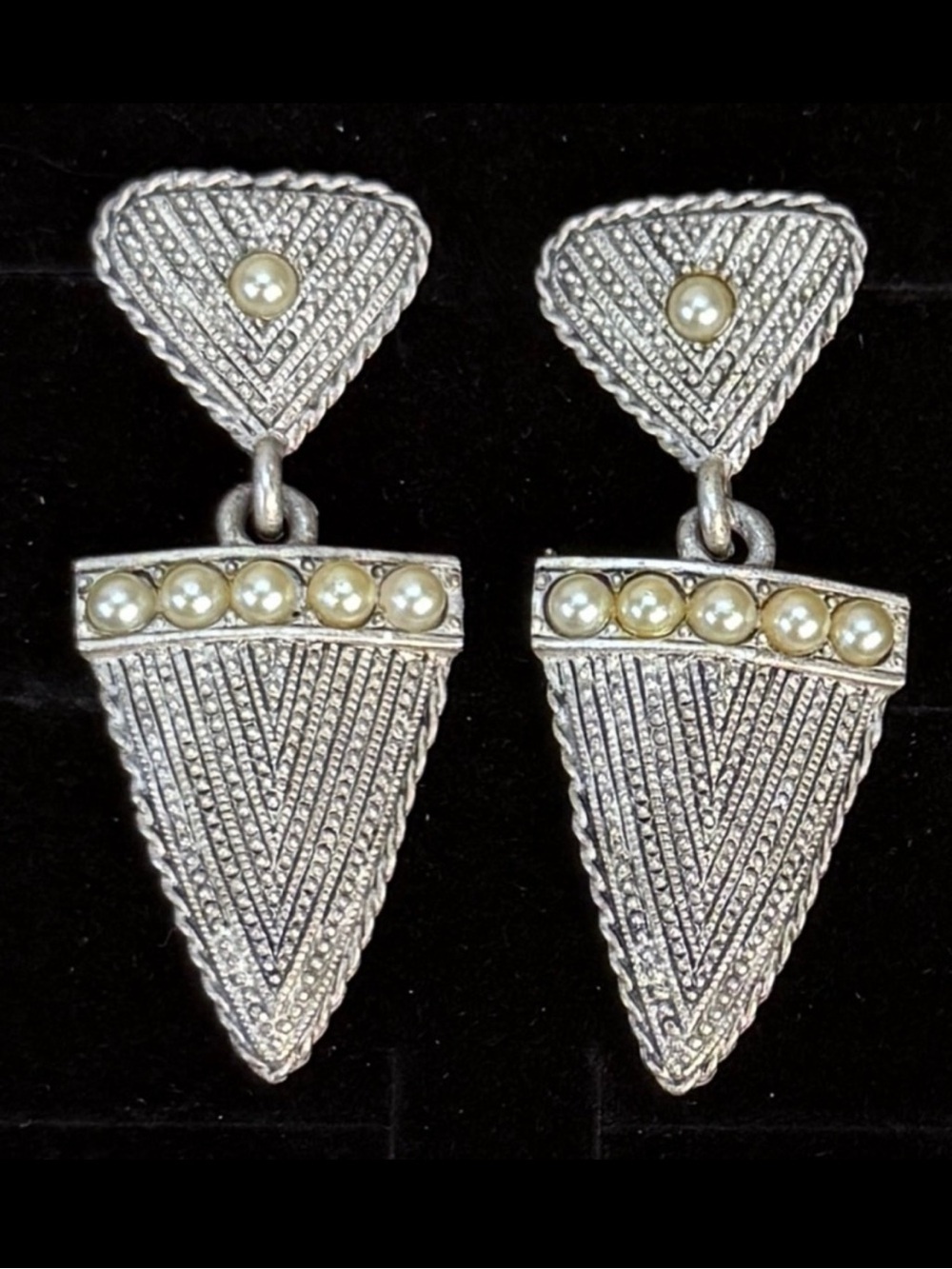Vintage Venue USA, silvertone, faux pearl pierced earrings